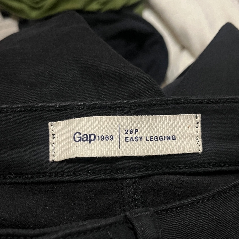 GAP Jet Black Leggings